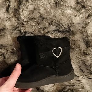 Little girl black slip-on boots with a heart